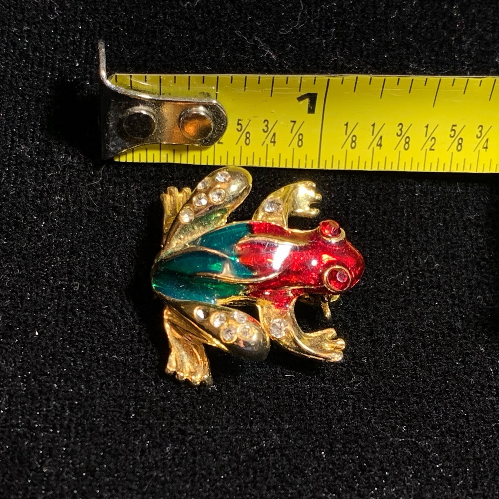 Vintage Frog pin